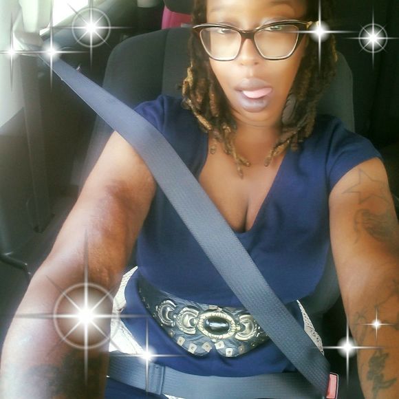 Meet your Posher, Ann - Picture 1 of 1